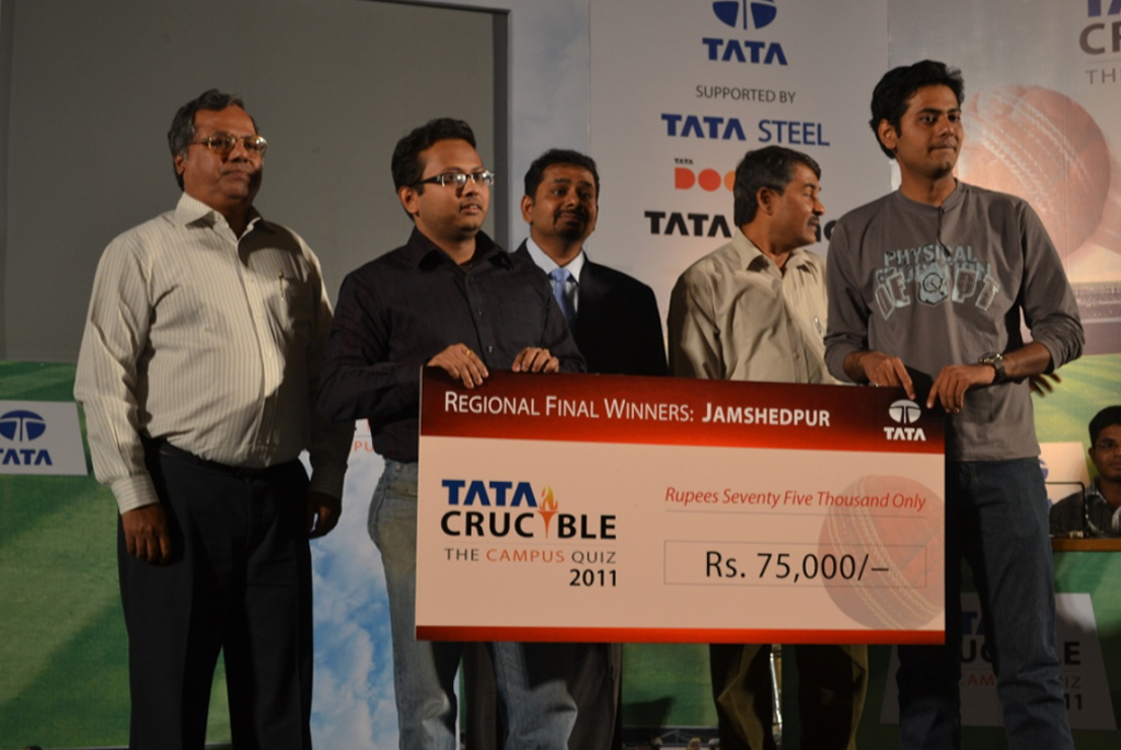 Jamshedpur – XLRI win of the last ball Jamshedpur – XLRI win of the last ball